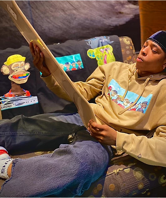 14644-diamond-supply-co.-x-ape-all-gang-tan-hoodie-3.webp Diamond Supply Co. x Ape All Gang Tan Hoodie