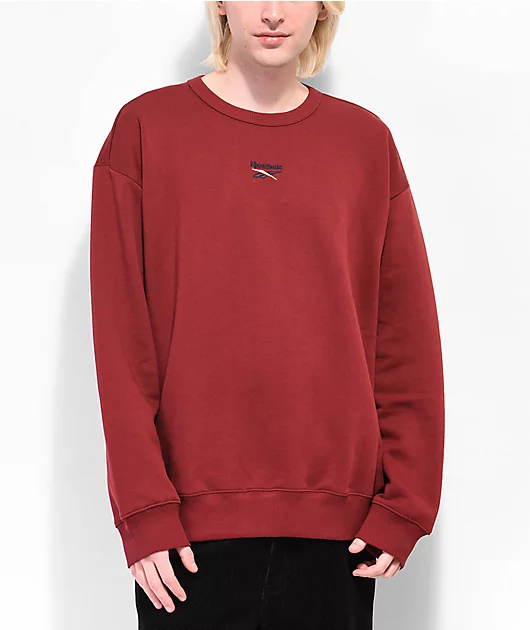 15823-reebok-classics-grfx-burgundy-crewneck-sweatshirt-2.webp Reebok Classics GRFX Burgundy Crewneck Sweatshirt