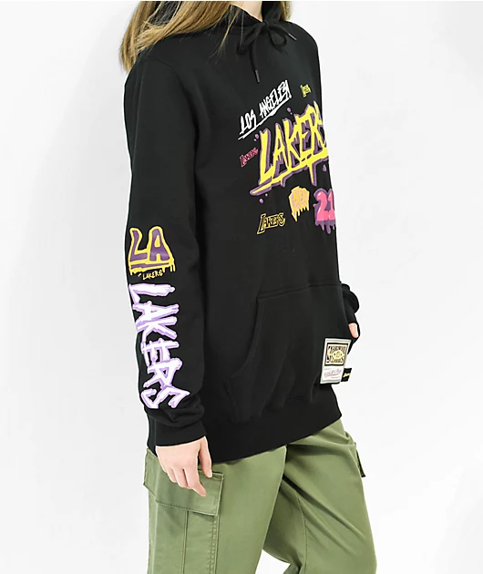 16178-mitchell-ness-x-nba-lakers-black-hoodie-4.webp Mitchell & Ness x NBA Lakers Black Hoodie