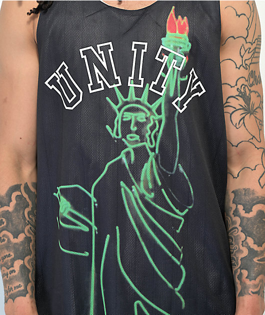 22135-huf-half-court-black-white-reversible-basketball-jersey-5.jpg HUF Half Court Black & White Reversible Basketball Jersey