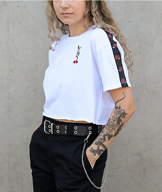 23265-empyre-kipsy-taping-white-crop-t-shirt-2.webp Empyre Kipsy Taping White Crop T-Shirt