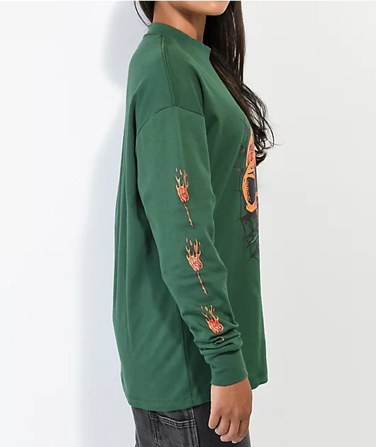 30121-empyre-velma-flame-skulls-dark-green-long-sleeve-t-shirt-4.webp Empyre Velma Flame Skulls Dark Green Long Sleeve T-Shirt