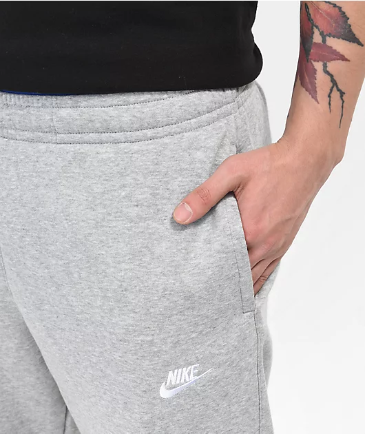 3465-nike-sportswear-club-grey-jogger-sweatpants-4.webp Nike Sportswear Club Grey Jogger Sweatpants