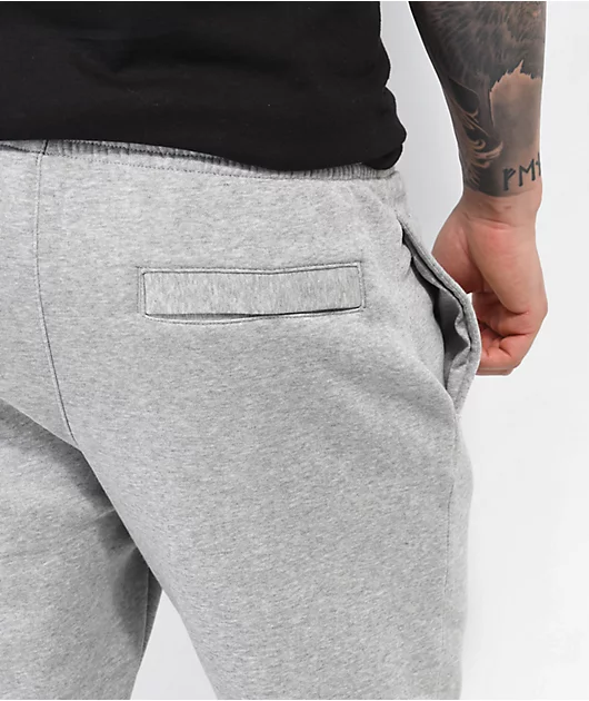 3465-nike-sportswear-club-grey-jogger-sweatpants-5.webp Nike Sportswear Club Grey Jogger Sweatpants