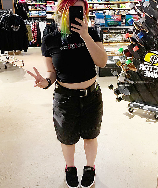 4096-empyre-tori-loose-fit-black-wash-denim-skate-shorts-5.jpg Empyre Tori Loose Fit Black Wash Denim Skate Shorts