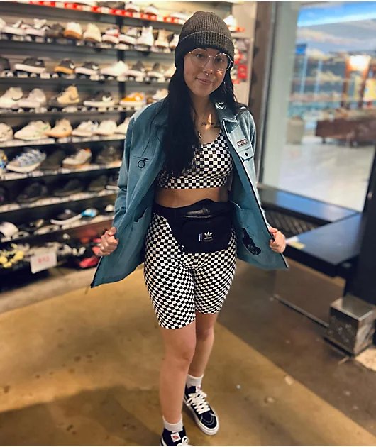 4709-vans-flying-v-black-white-checkered-bike-shorts-3.webp Vans Flying V Black & White Checkered Bike Shorts