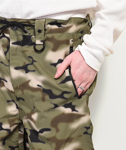 6423-thirtytwo-blahzay-camo-15k-cargo-snowboard-pants-4.webp ThirtyTwo Blahzay Camo 15K Cargo Snowboard Pants