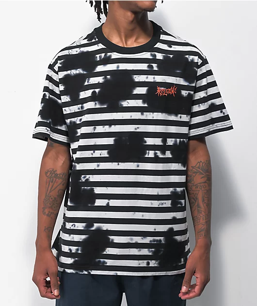 Welcome Relic Black & White Tie Dye Striped T-Shirt